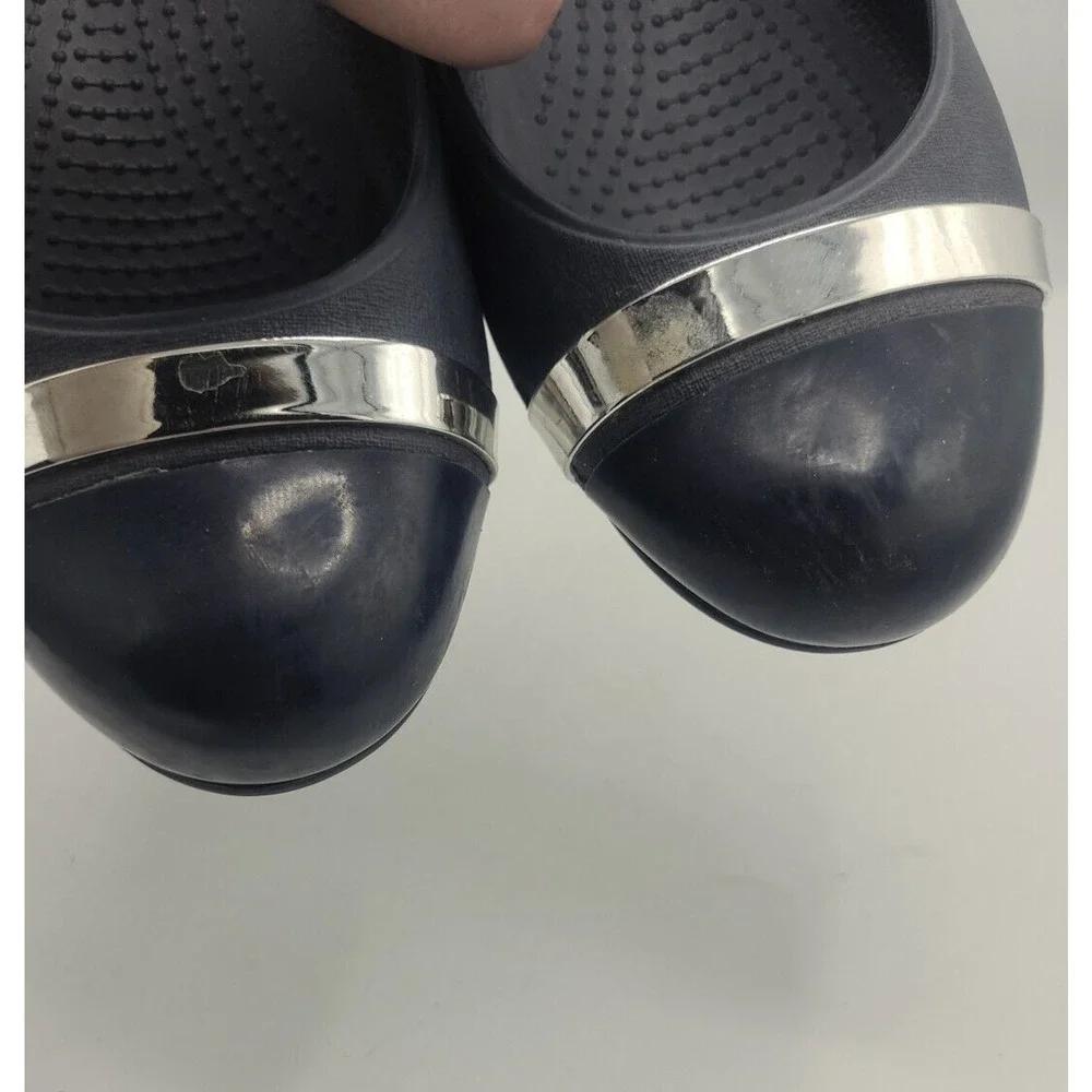 Crocs Black Cap‎ Toe Mirror Slip On Comfort Casual Ballet Flats Womans Size 8